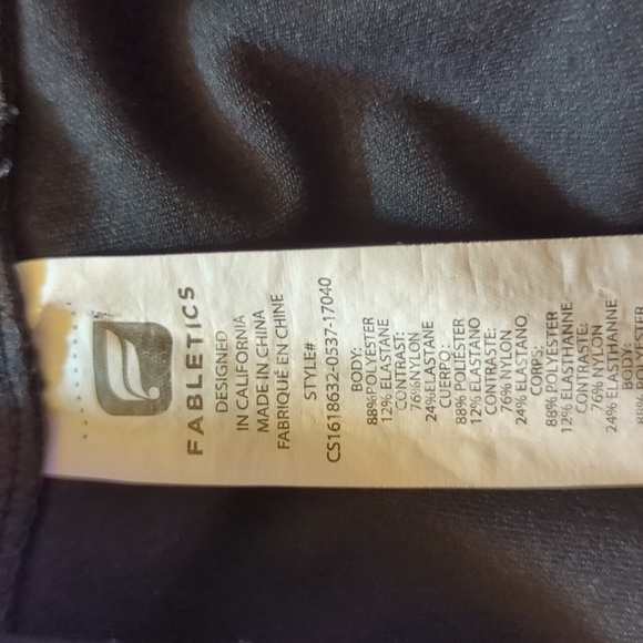 Fabletics Athletic Workout Black Lace & Mesh Cropped Pants Size Medium - Picture 5 of 9